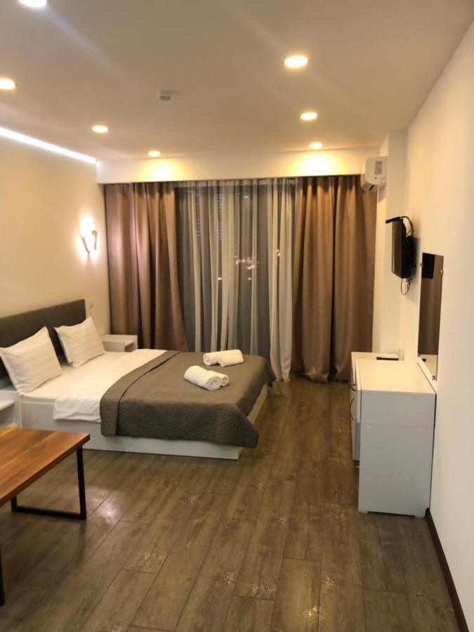 Panorama Beach Tower Batumi Exterior photo